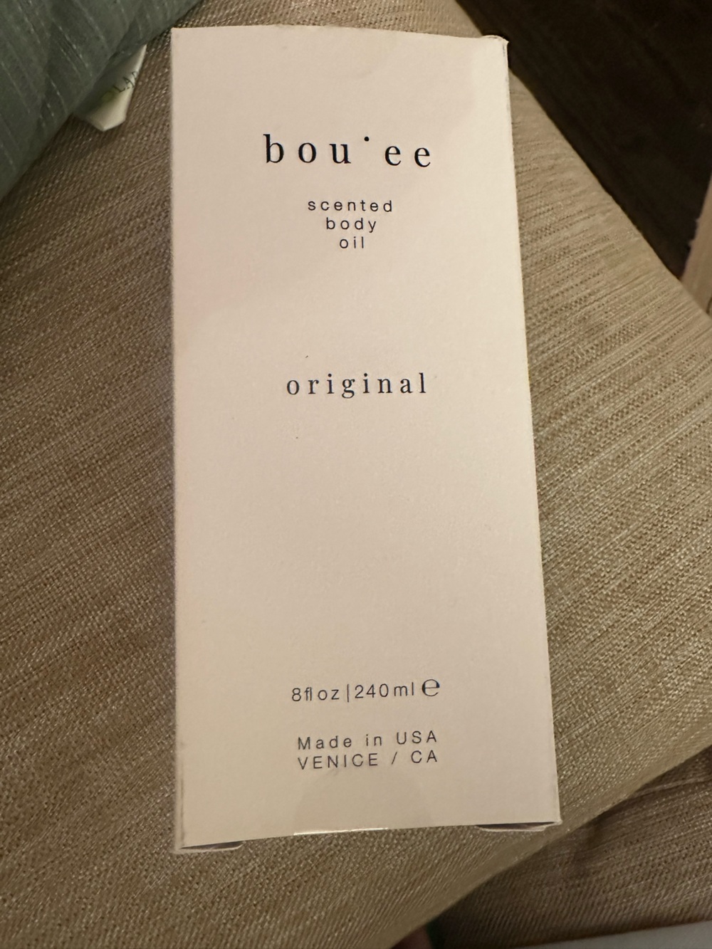 Riddle Original Scented Body Oil - White - Picture 5 of 7